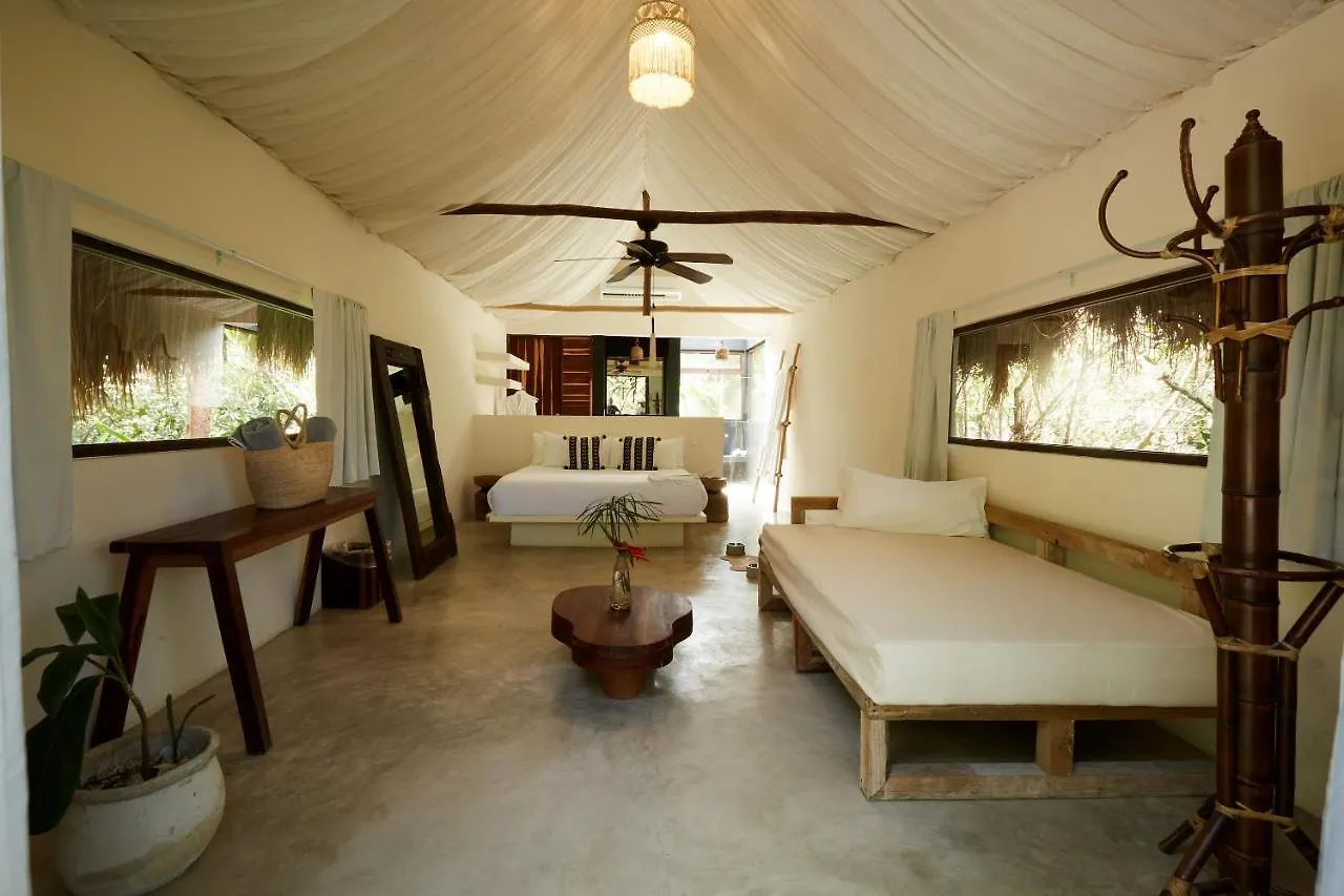 Hotel Roc Jungle Tulum